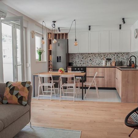 Apartment Vito Omiš Exteriér fotografie